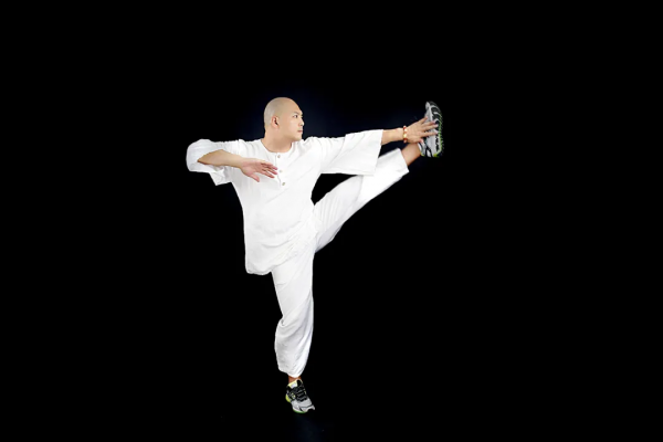 四個技巧“專治”練太極重心不穩