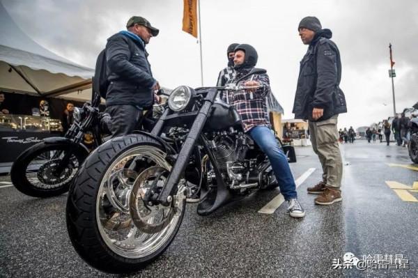「 滾雷之聲 」數萬輛哈雷的巡遊活動 「 滾雷之聲 」數萬輛哈雷的巡遊活動