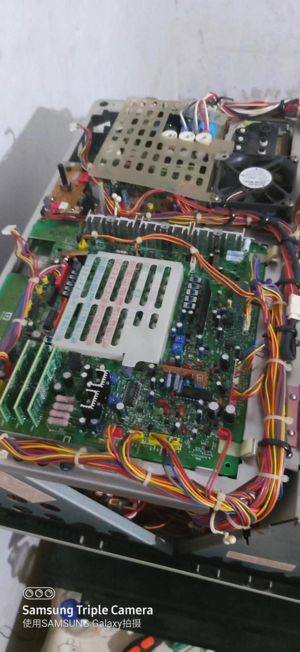 三槍投影機 三槍投影機