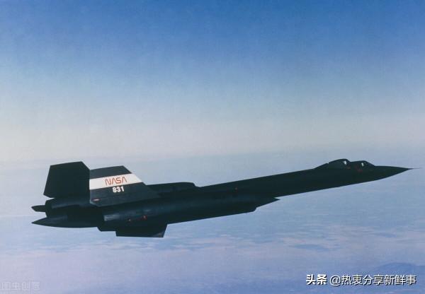 你知道洛克希德公司的YF-12早於SR-71黑鳥嗎？