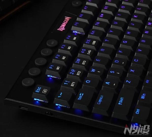 紅龍K618 RGB三模無線超薄機械鍵盤體驗