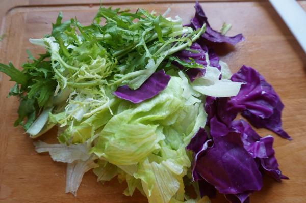 減肥期間就吃這道清爽大拌菜，食材豐富，營養低脂又解膩