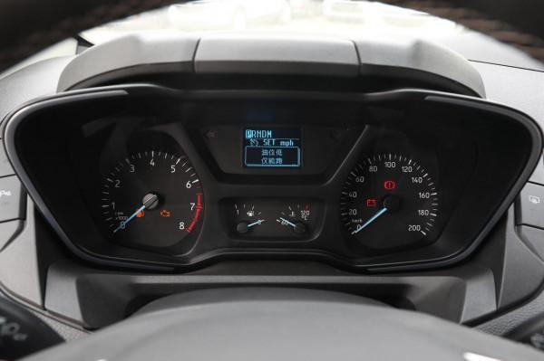 想買舒適寬敞的MPV，可以看看途睿歐，配空氣懸掛、雙側滑門