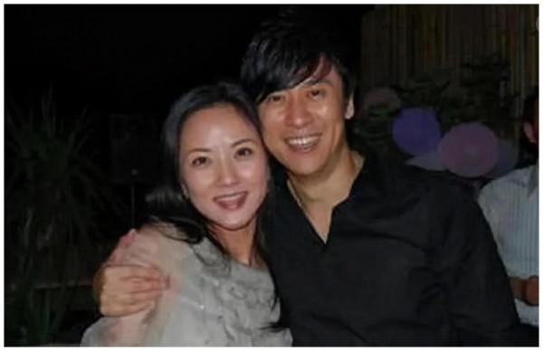 90年代歌星現狀:高楓早逝,火風被兒子連累,景崗山成酒蒙子 90年代歌星現狀:高楓早逝,火風被兒子連累,景崗山成酒蒙子