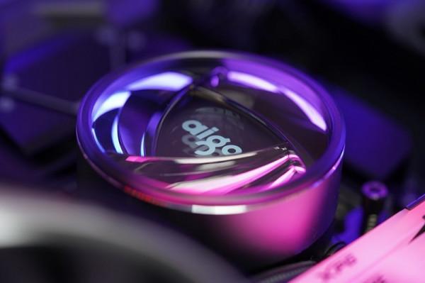 賽博朋克電競風,5800X+6700XT 3A平臺靜音遊戲主機分享 賽博朋克電競風,5800X+6700XT 3A平臺靜音遊戲主機分享