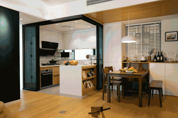 她家僅有75㎡，卻因佈局巧妙走紅，裝修效果大氣堪比小豪宅