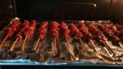 “烤箱版”新疆“羊肉串”