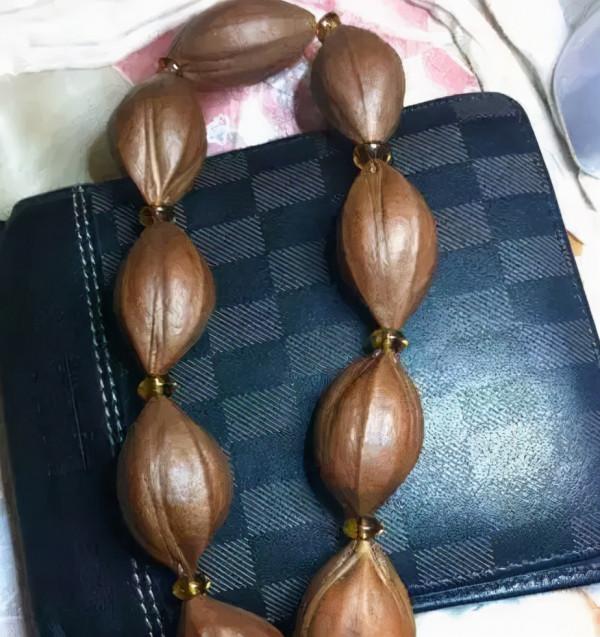 最珍貴的橄欖核 最珍貴的橄欖核