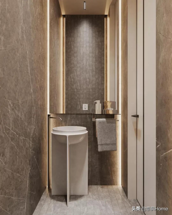 生活在Poliform式的家裡，自成一派