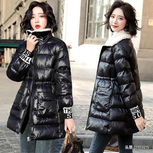 下雨天冷了，穿搭幾款洋氣顯瘦又保暖的羽絨棉棉衣，讓自己暖暖的