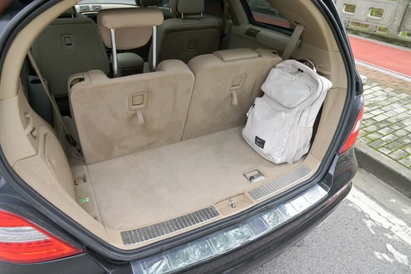 6缸6座的賓士R350L,輕鬆勝任多人出行 6缸6座的賓士R350L,輕鬆勝任多人出行