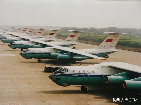 270架與100架，中美戰略運輸機對比，運20服役後差距迅速縮小