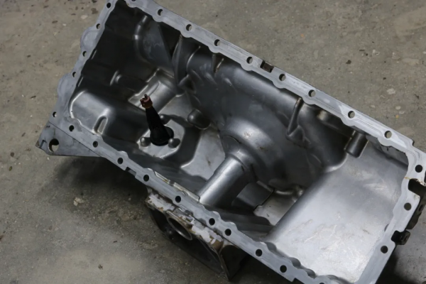 翻新“破爛不堪”的寶馬X5,車主硬是把X5當拖拉機開了7年 翻新“破爛不堪”的寶馬X5,車主硬是把X5當拖拉機開了7年