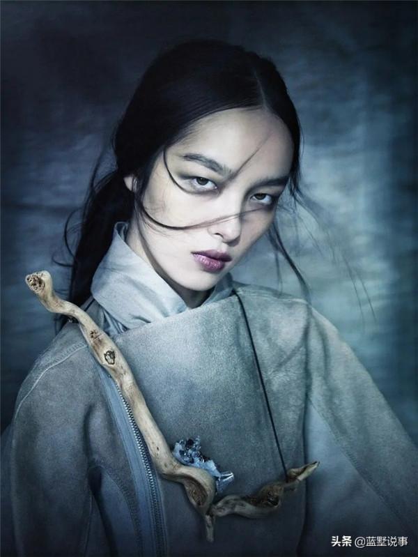 超模孫菲菲美照,中國十大超模排名第二,僅次於劉雯 超模孫菲菲美照,中國十大超模排名第二,僅次於劉雯