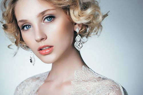 兩腮無肉的人好不好？性格如何？