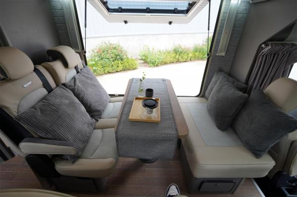 眾銳工設首款C型房車上市，隱藏式廚房觀景會客廳，設計獨具匠心