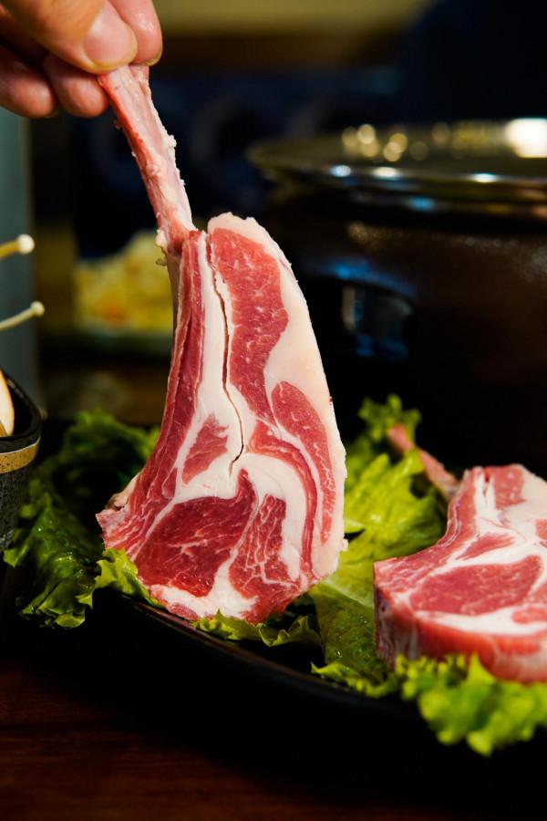 100塊吃5大盤肉~到延慶，不吃這家烤肉你算白來