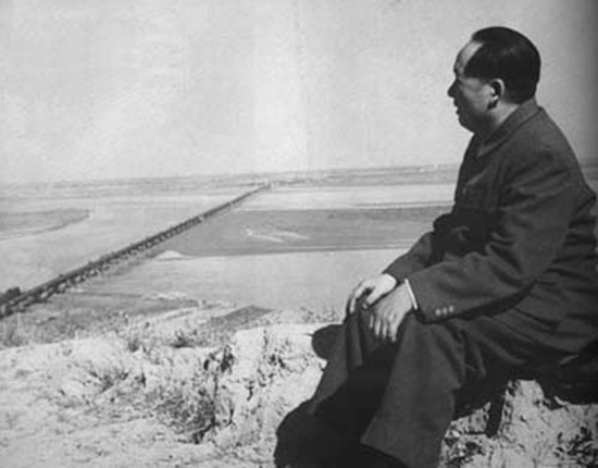 毛澤東與周世釗相交63年，聊及兩黨問題，主席：劃江對不起秦始皇