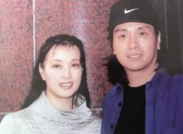 結過4次婚,愛過6個男人,為何60歲的劉曉慶還能嫁頂級富豪? 結過4次婚,愛過6個男人,為何60歲的劉曉慶還能嫁頂級富豪?