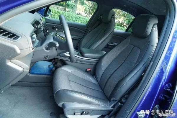 後排座椅實測:蔚來ES6/EC6的空間和舒適性表現如何? 後排座椅實測:蔚來ES6/EC6的空間和舒適性表現如何?