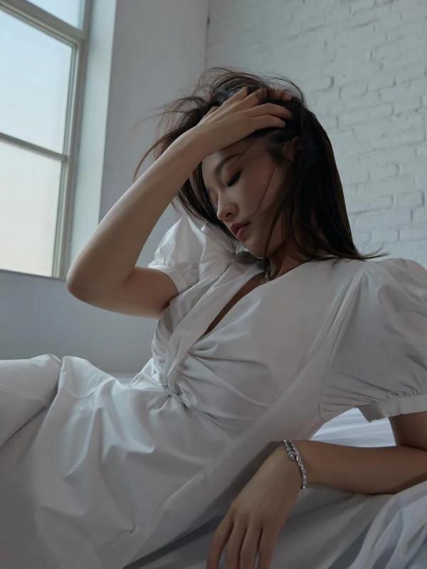 李沁最新大片釋出