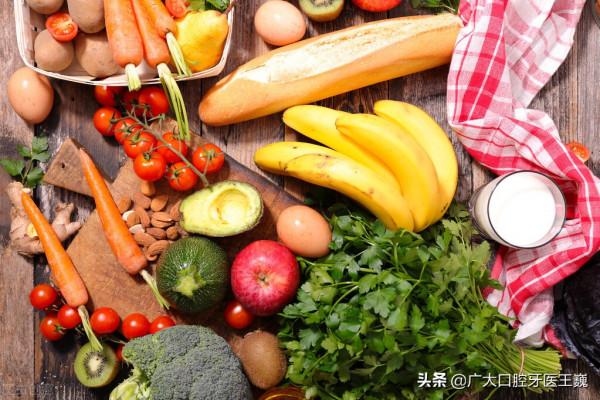 上了年紀,這樣做有助於護牙!權威專家強烈建議 上了年紀,這樣做有助於護牙!權威專家強烈建議