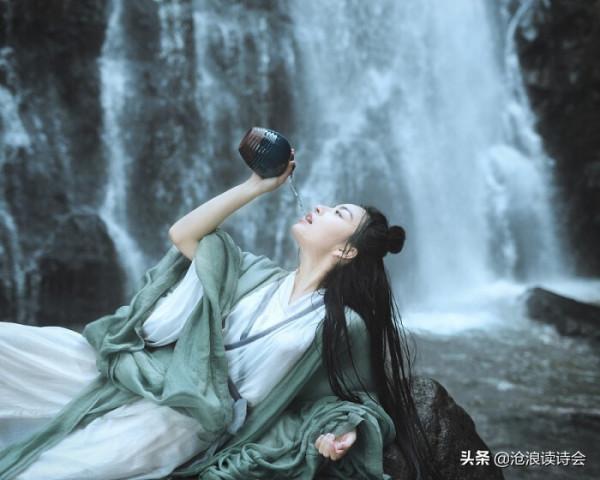 溫一盞茶讀好詩,33首詩寫在深秋,浮生如夢,願你儲存心底的美好 溫一盞茶讀好詩,33首詩寫在深秋,浮生如夢,願你儲存心底的美好