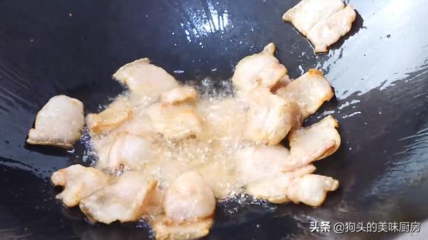 土豆這樣做太下飯了，鮮美入味，比肉還受歡迎，半鍋米飯不夠吃