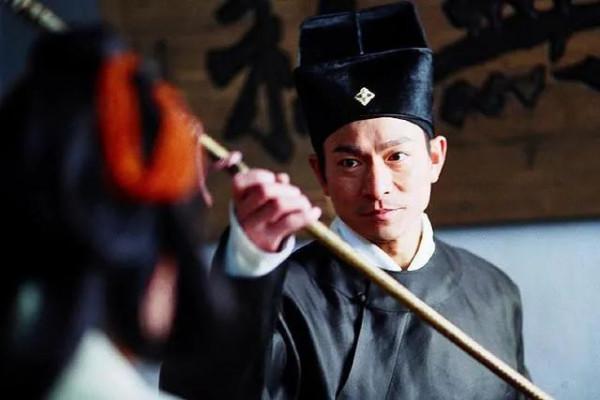 16位演過展昭的男星，把他們的演繹一對比，差距太慘烈了