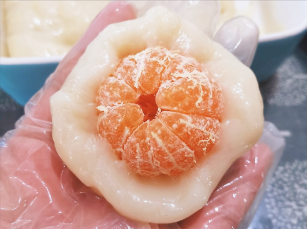 年夜飯必備的4道甜品菜，軟糯香甜，孩子愛吃，上桌一會兒就光碟