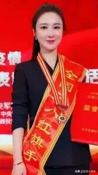 薇婭，終於有時間陪孩子了