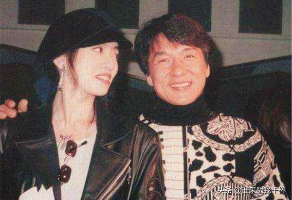 梅豔芳有多受寵，“三大詞匠”輪番填詞，去世後黃霑寫千字悼文