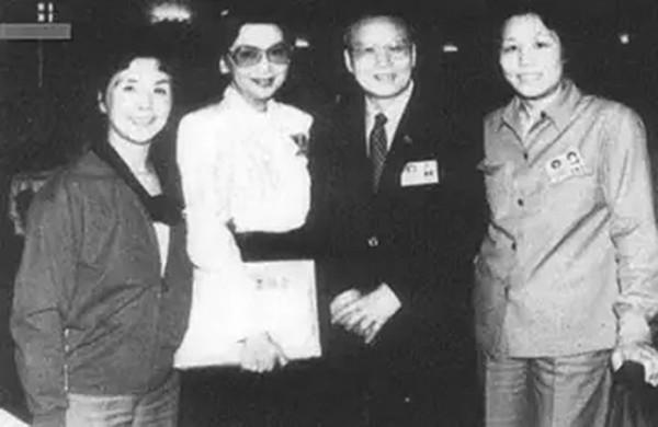 1960年沈醉被特赦後，享副部級待遇，唯一留在大陸的女兒過得如何