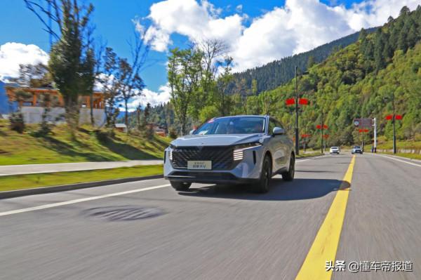 新車|為年輕使用者打造,預售10.3萬元起!高原試駕啟辰大V 新車|為年輕使用者打造,預售10.3萬元起!高原試駕啟辰大V