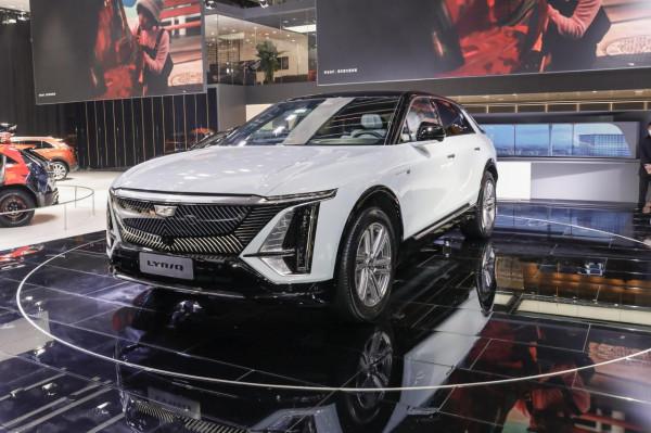 過關2021 | 五大車圈“內卷”瞬間：黃牛進入車市，全民變身MINIEV