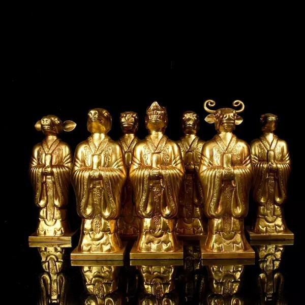 唐代鏨刻銅鎏金