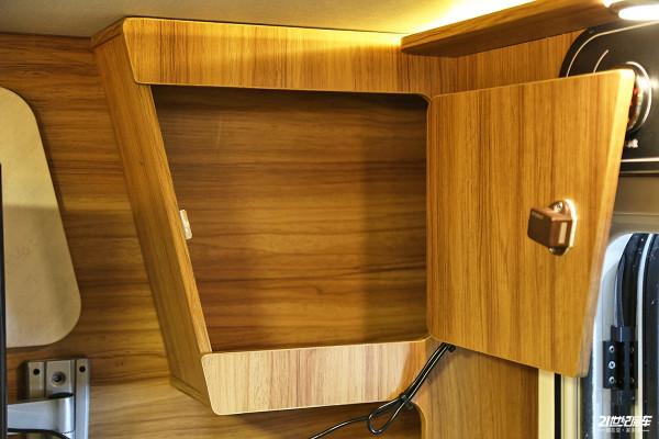 能上京牌的福特小額頭房車,車高不超2.5米!卓美亞卓越X2 能上京牌的福特小額頭房車,車高不超2.5米!卓美亞卓越X2