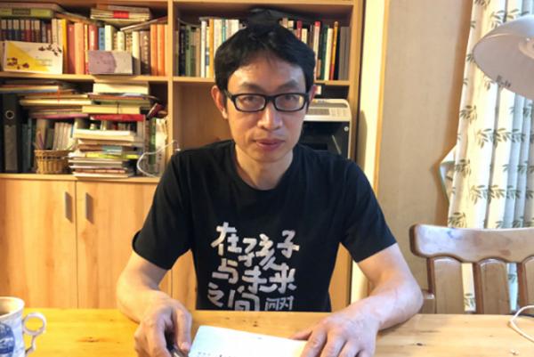 2008年汶川地震中,那個丟下學生的“範跑跑”,後來怎麼樣了 2008年汶川地震中,那個丟下學生的“範跑跑”,後來怎麼樣了