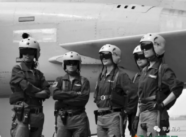 創造中國無數第一的女將軍，是今天最硬核最美的女人