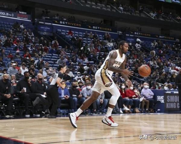 恭喜！騎士完成一簽一裁，克拉克加盟鵜鶘，掘金正式達成1換2交易