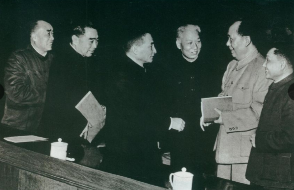 【黨史學習教育】1月11日，黨史上的今天