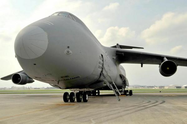 C-5“銀河”運輸機圖集（270圖）