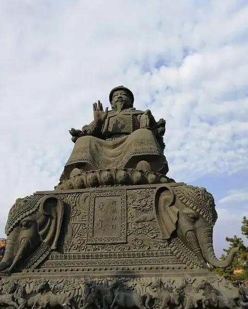 明長城修築中不能迴避的文臣和被後世所傳頌的武將