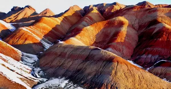 張掖七彩丹霞——華冠全球 張掖七彩丹霞——華冠全球