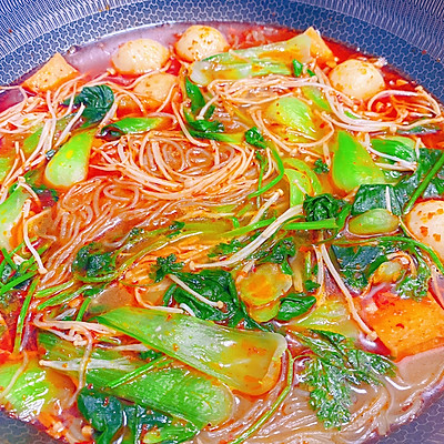 健康美味家常版牛奶麻辣燙，寒冷冬日裡必備哦