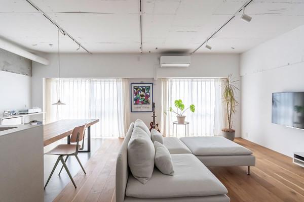 90後小夫妻,為了省錢135㎡簡單裝修,空曠舒適看起來更乾淨 90後小夫妻,為了省錢135㎡簡單裝修,空曠舒適看起來更乾淨