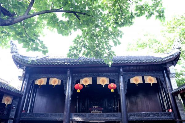 青巖古鎮:古風也時尚 青巖古鎮:古風也時尚