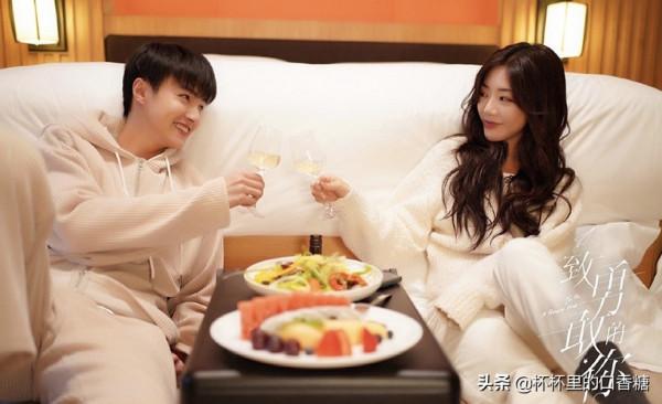 9對姐弟戀CP！楊冪＆許凱差9歲，童瑤＆張新成上演禁忌戀