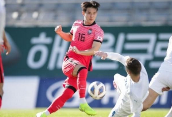 5-1，展現亞洲實力！歐洲勁旅都被打服，國足的差距又被拉大了