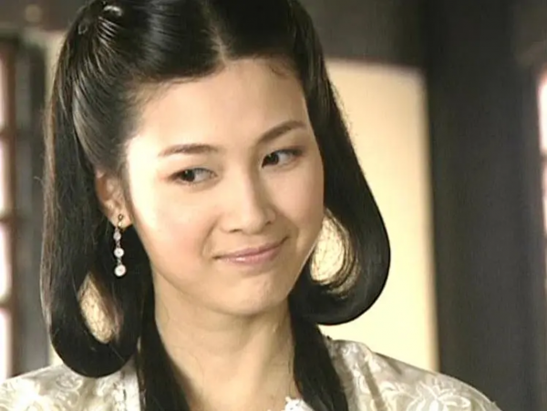 《隋唐英雄傳》18年,男主無戲拍、男配帶頭打架,女主成老賴 《隋唐英雄傳》18年,男主無戲拍、男配帶頭打架,女主成老賴